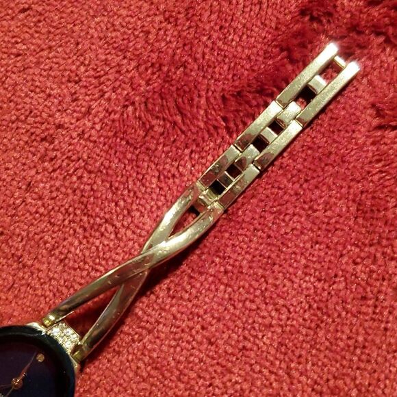 Silvertone & Cobalt Blue Diamond‎ Face Silvertone Band Ladies Watch - Picture 3 of 7